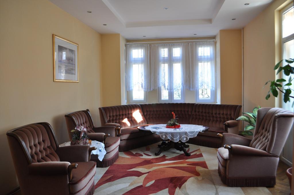 Pensiunea Micsunica Sinaia Habitación foto
